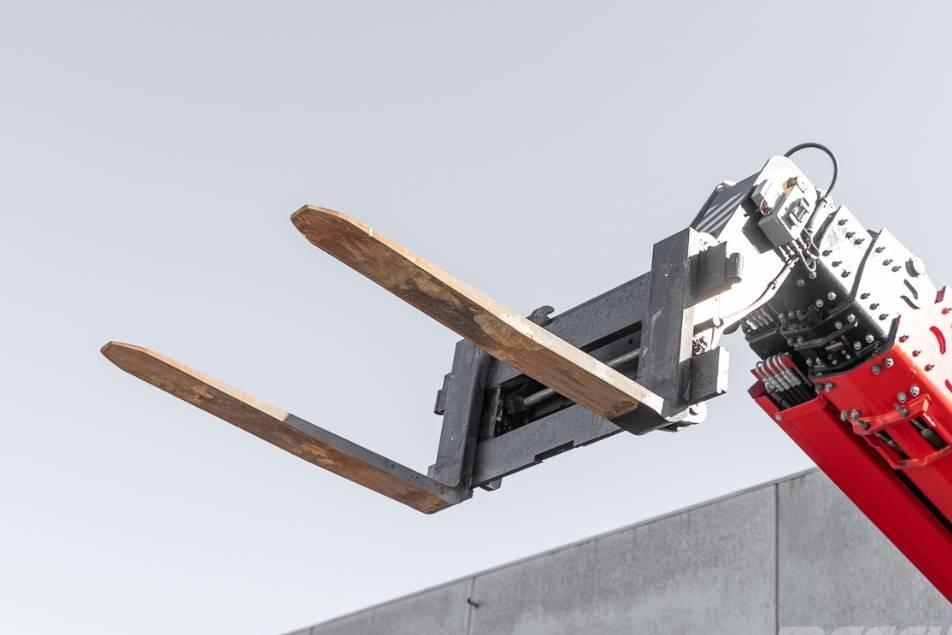 Incarcator telescopic - Manitou MRT 2550