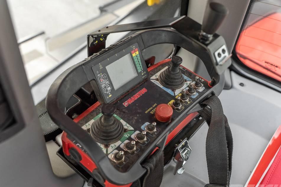 Incarcator telescopic - Manitou MRT 3570 360 210 Y