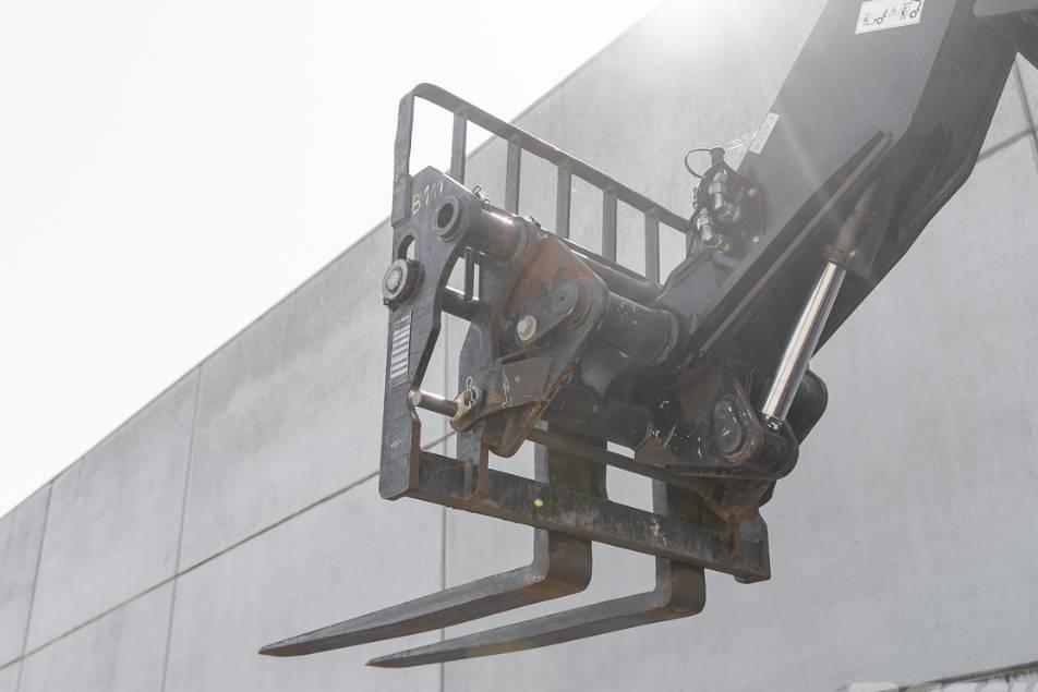 Incarcator telescopic - Manitou MT 1030