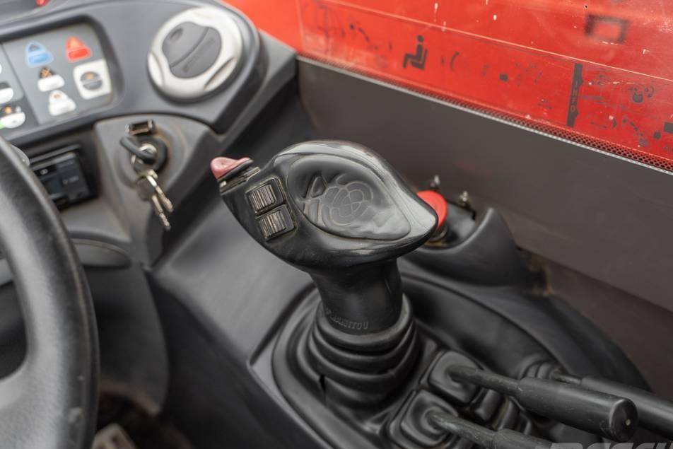 Incarcator telescopic - Manitou MT 1135