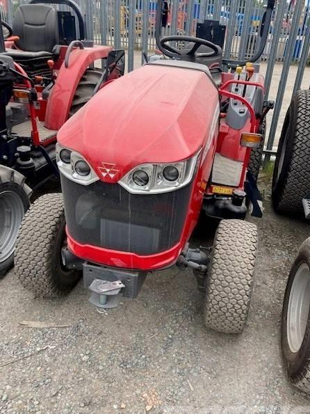 Tractor - Massey Ferguson 1740M