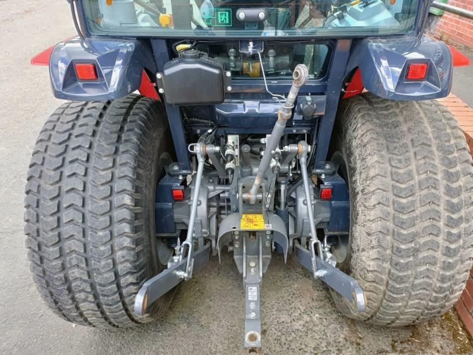 Tractor - Massey Ferguson 1750