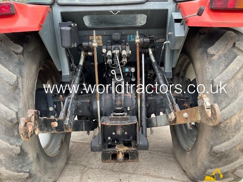 Tractor - Massey Ferguson 4235