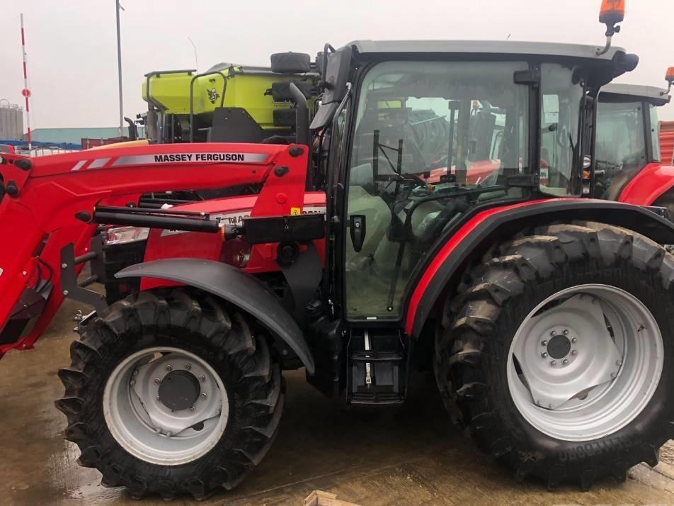 Tractor - Massey Ferguson 4710M CAB