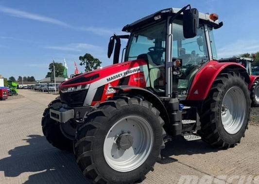 Tractor - Massey Ferguson 5S.115