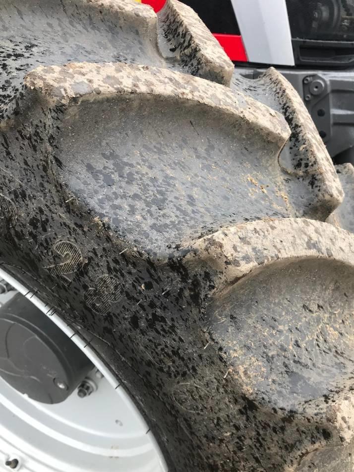 Tractor - Massey Ferguson 5S.125 EFD4