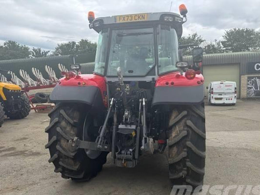 Tractor - Massey Ferguson 5S.145