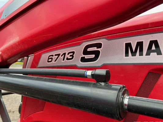 Tractor - Massey Ferguson 6713S ESD6