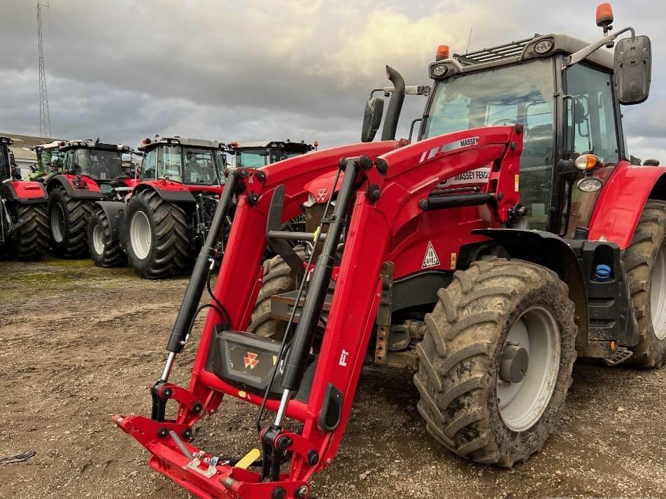 Tractor - Massey Ferguson 6713S ESD6