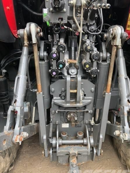 Tractor - Massey Ferguson 6716S EFD6