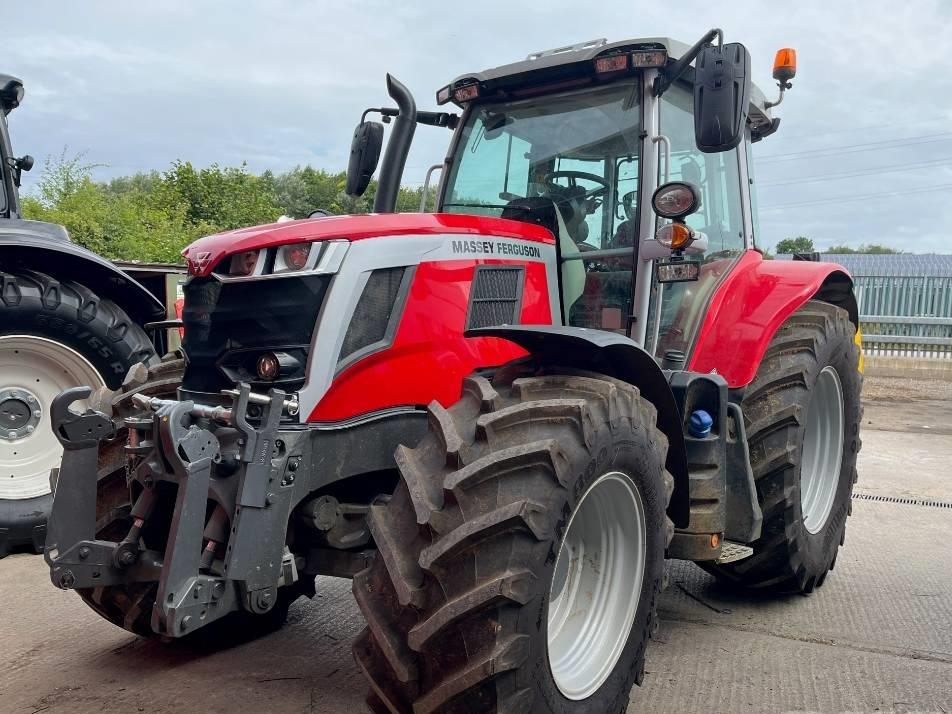 Tractor - Massey Ferguson 6S.155 EFD6
