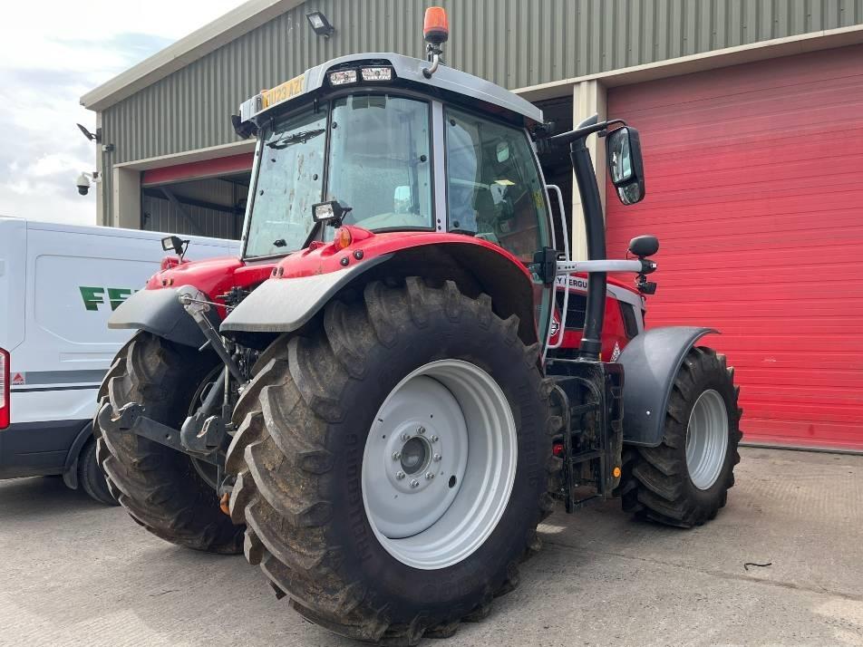 Tractor - Massey Ferguson 6S.155 EFD6