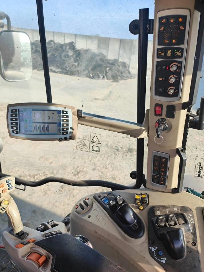 Tractor - Massey Ferguson 7726