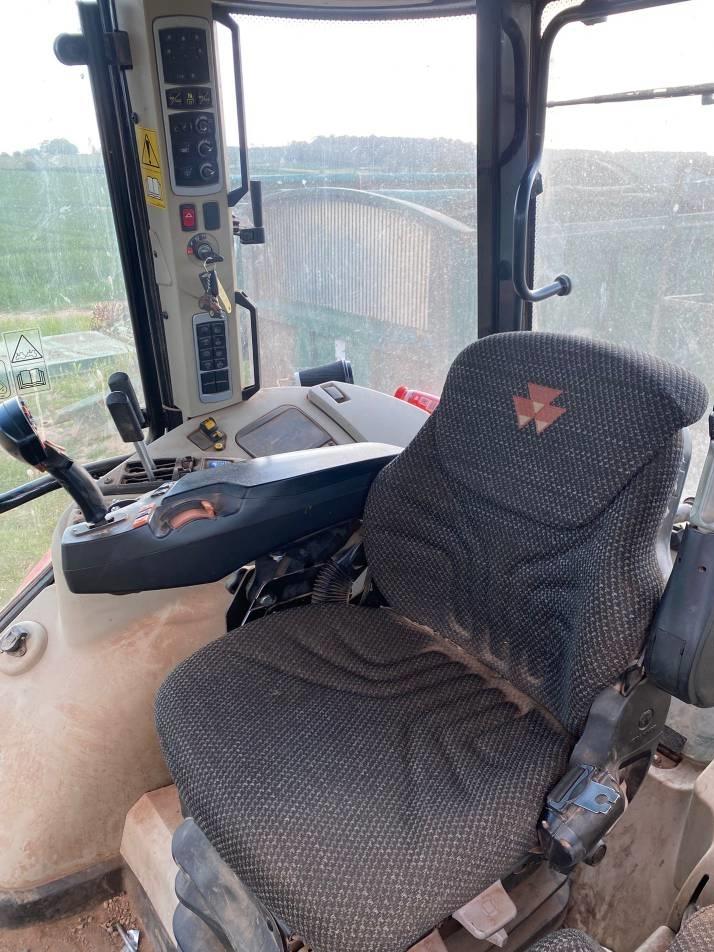 Tractor - Massey Ferguson 7726