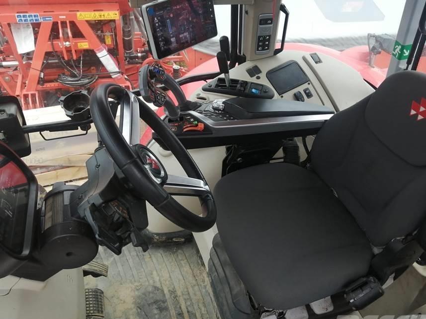 Tractor - Massey Ferguson 7S.180