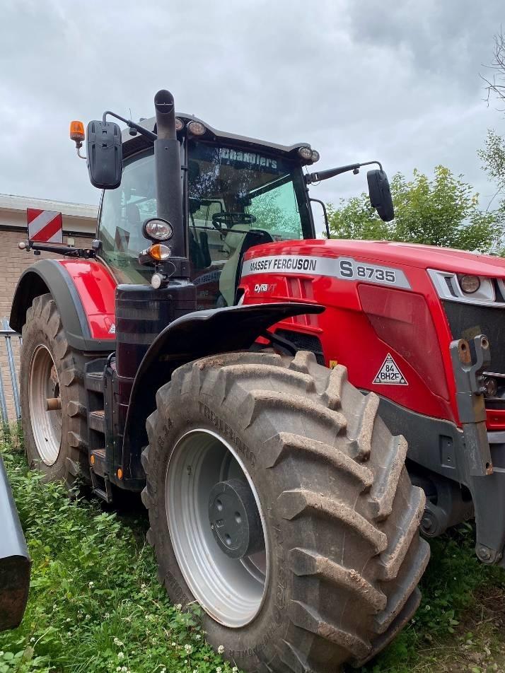 Tractor - Massey Ferguson 8735S