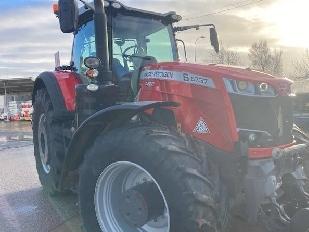 Tractor - Massey Ferguson 8737