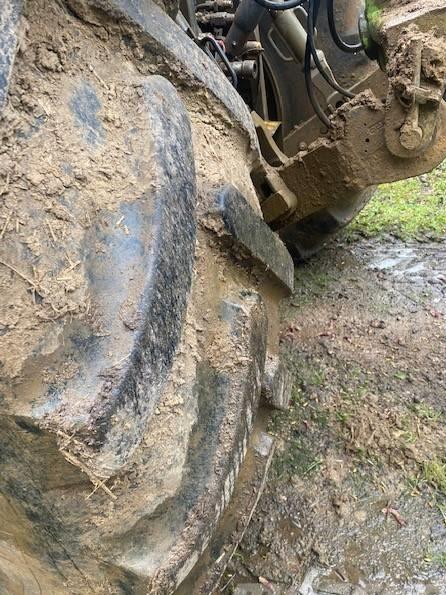 Tractor - Massey Ferguson 8740S EXDV