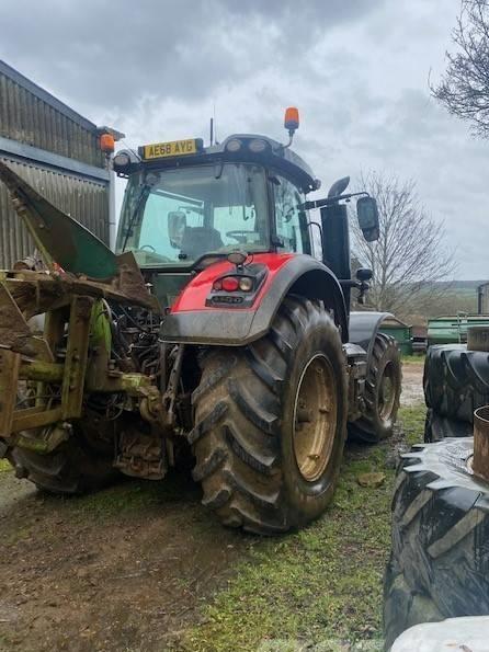 Tractor - Massey Ferguson 8740S EXDV