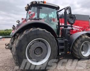 Tractor - Massey Ferguson 8740S