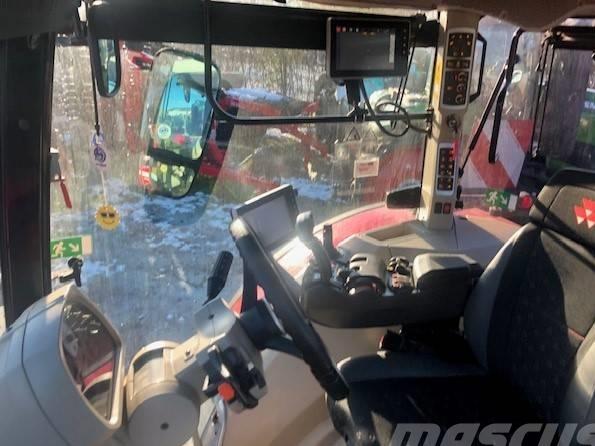 Tractor - Massey Ferguson 8740S