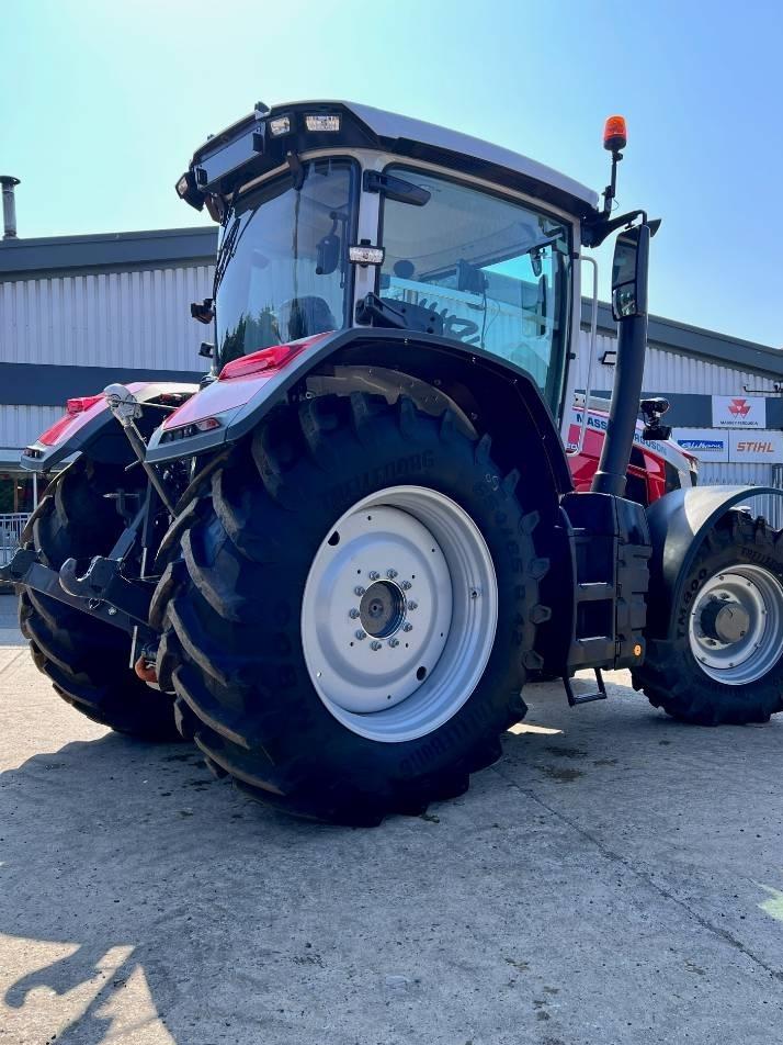 Tractor - Massey Ferguson 8S.205 EFD7