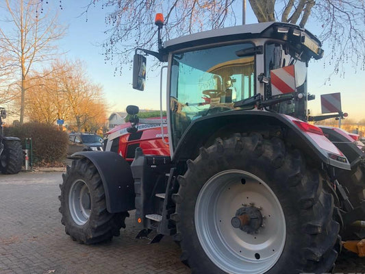 Tractor - Massey Ferguson 8S.205 EXD7