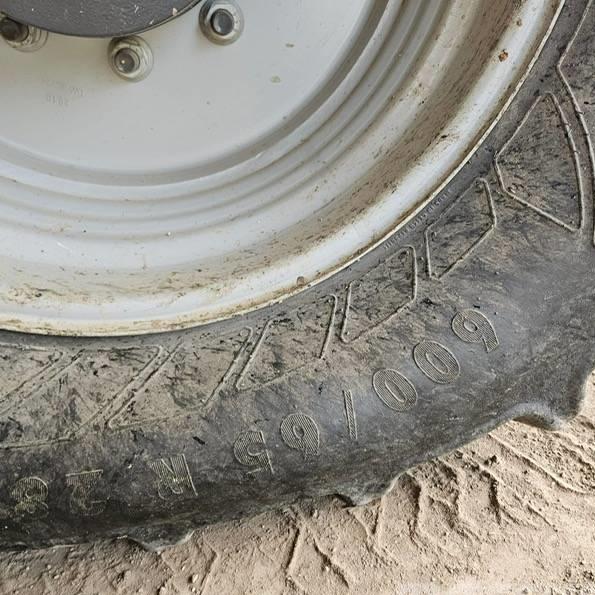 Tractor - Massey Ferguson 8S.205