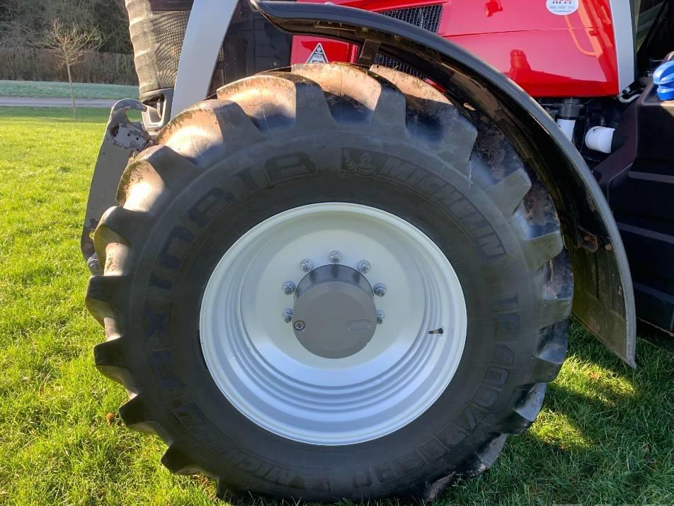 Tractor - Massey Ferguson 8S.265 EXD7