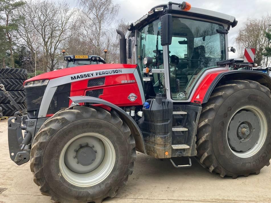Tractor - Massey Ferguson 8S.265 EXD7