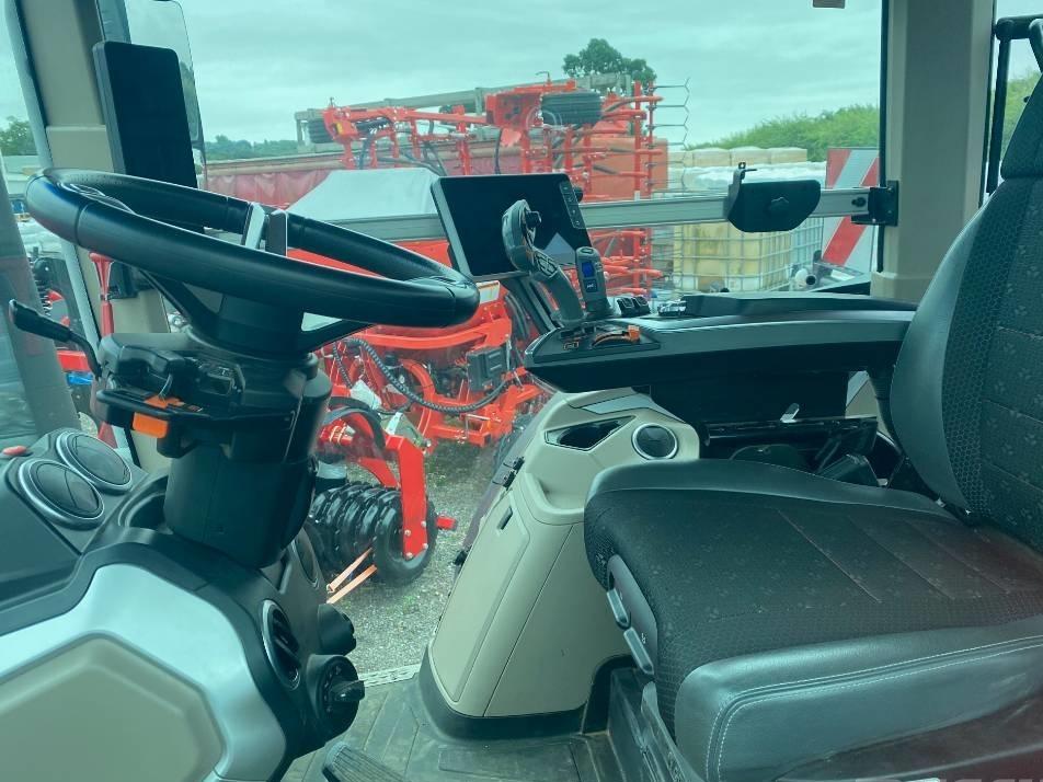 Tractor - Massey Ferguson 8S.265 EXD7