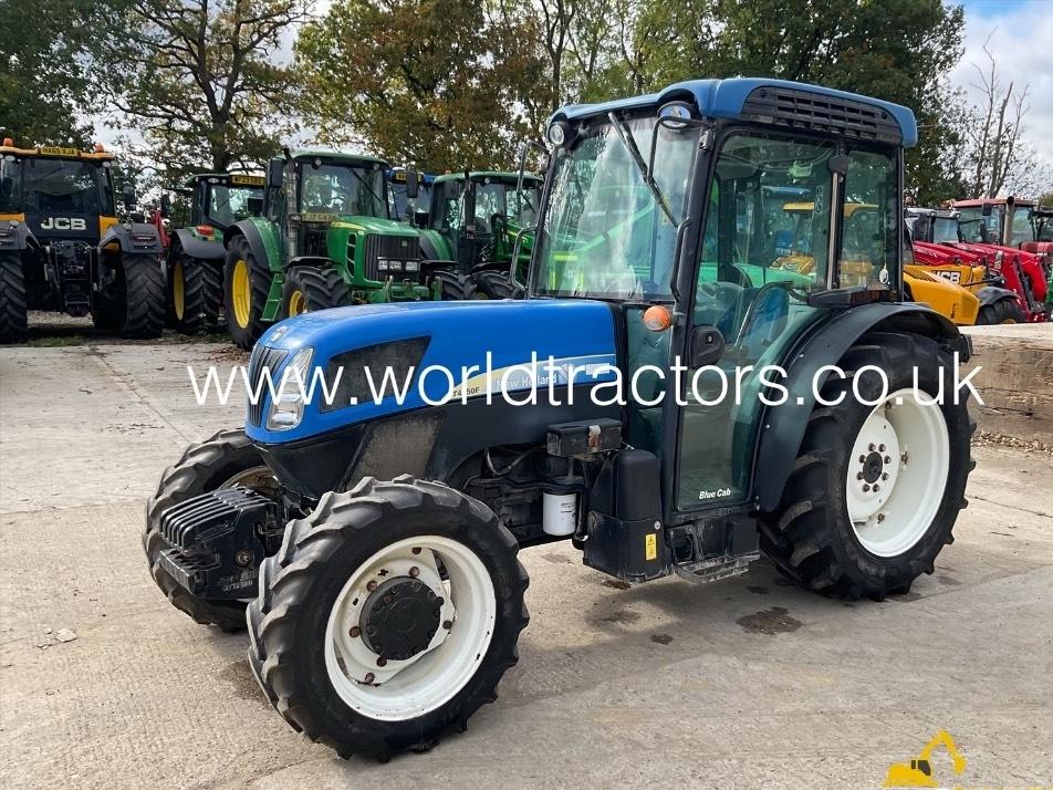 Tractor - New Holland T 4050