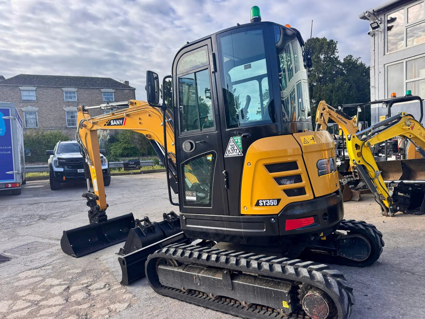 Miniexcavator- Sany SY35U