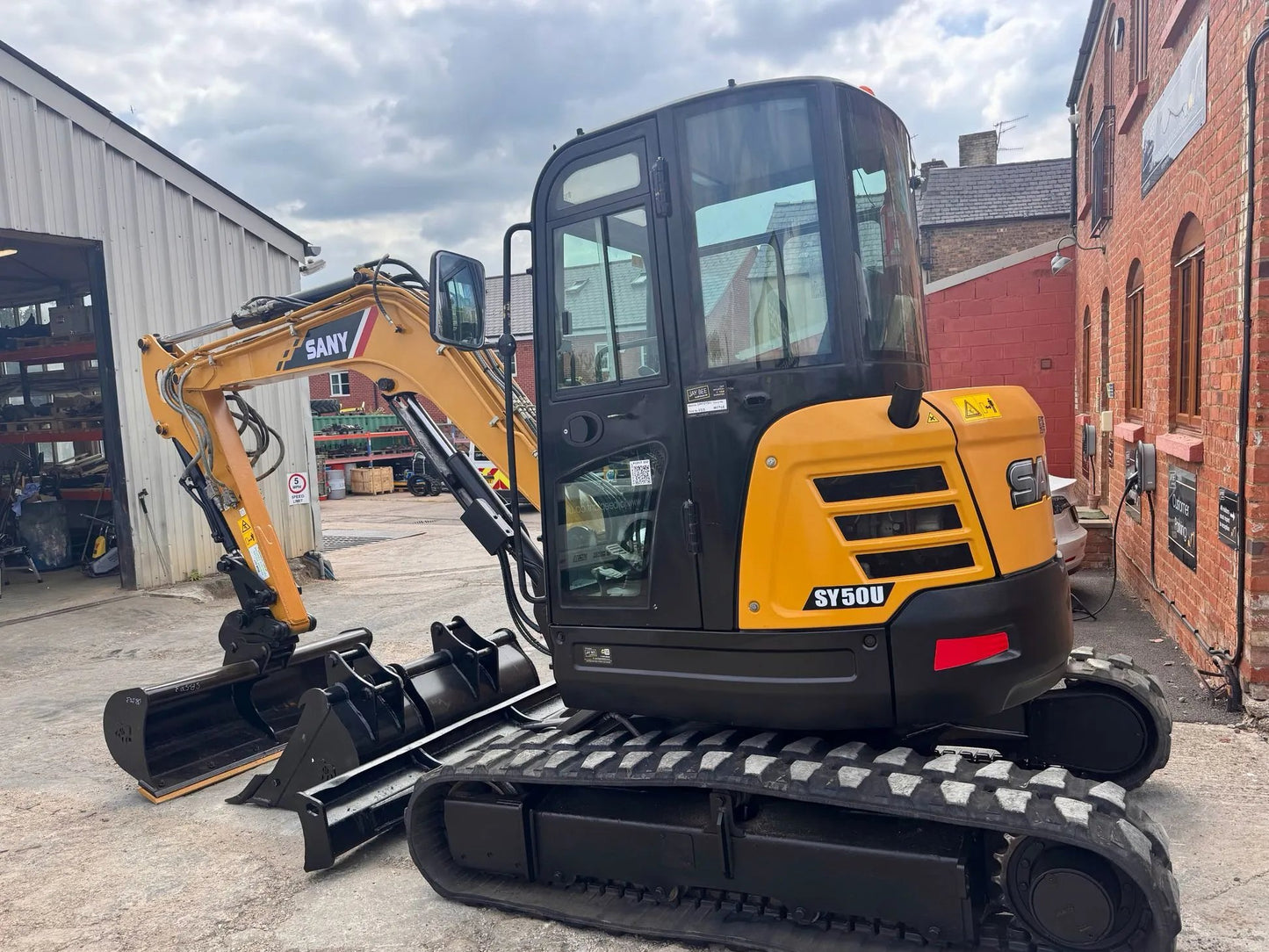 Utilaj - Sany SY50 - VASTech Machinery
