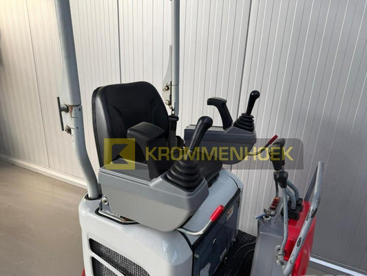 Miniexcavator - Takeuchi TB 210 R