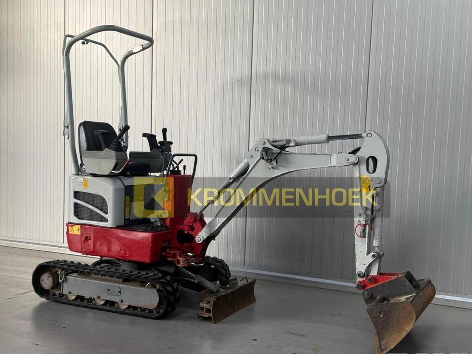 Miniexcavator - Takeuchi TB 210 R