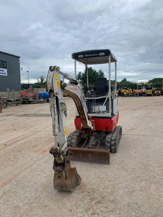MINIEXCAVATOR TAKEUCHI TB 215R - VASTech Machinery 