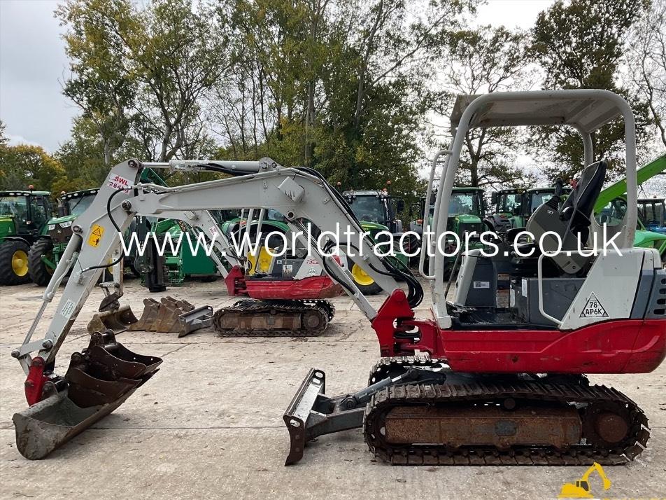 Miniexcavator - Takeuchi TB 228