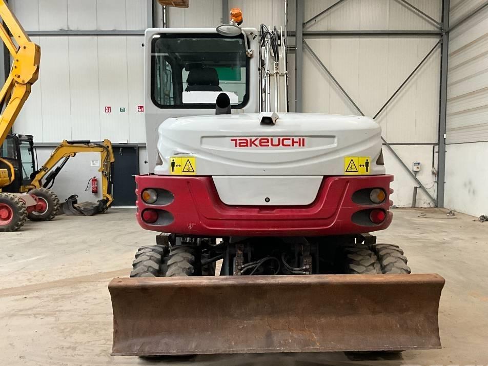 Excavator pe roti - Takeuchi TB 295 W