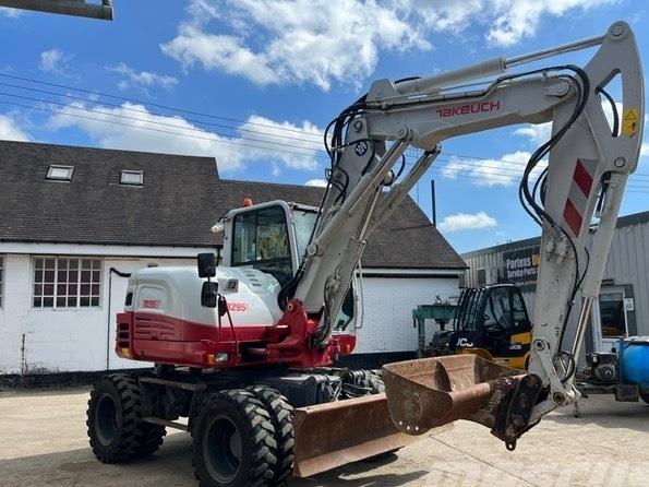 Excavator pe roti - Takeuchi TB295W