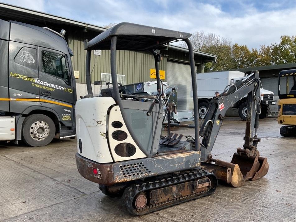 Miniexcavator - Terex TC 15