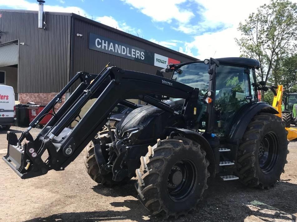 Tractor - Valtra G 135 A