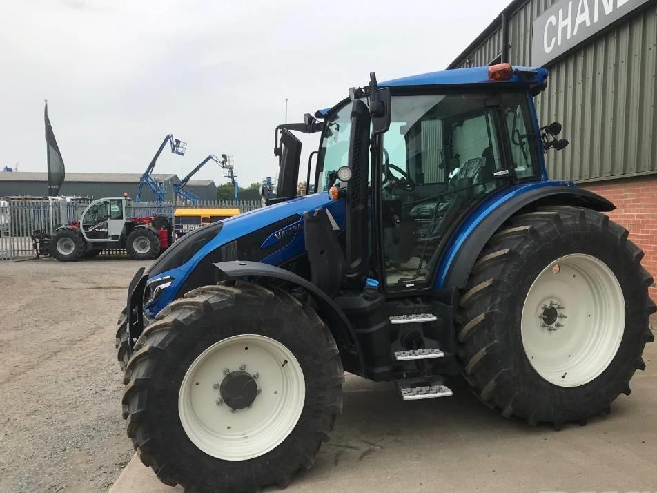 Tractor - Valtra G 135 A