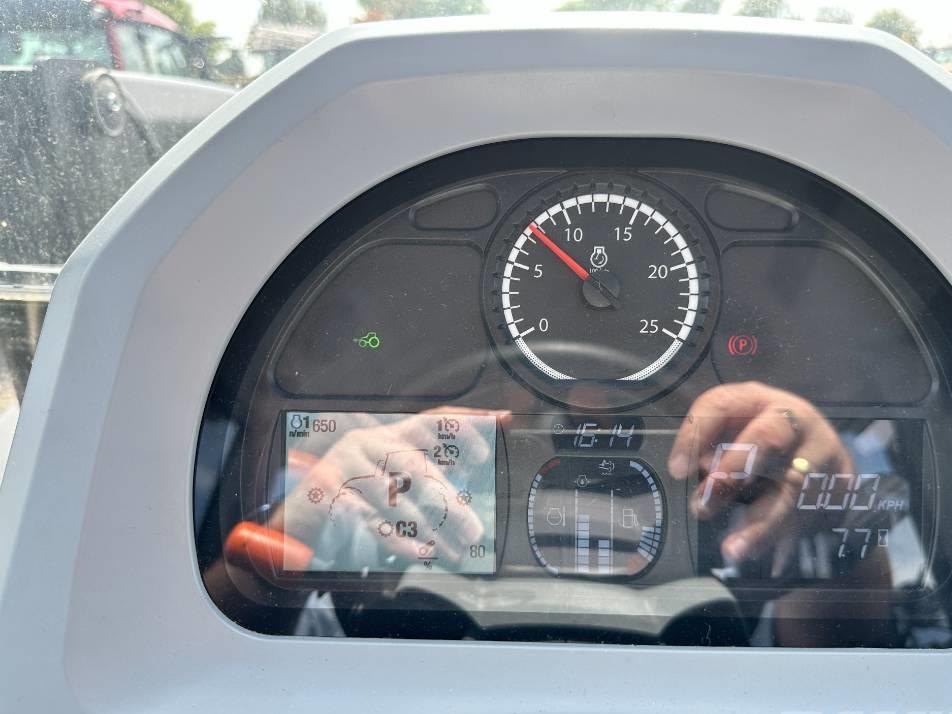 Tractor - Valtra G 135 A