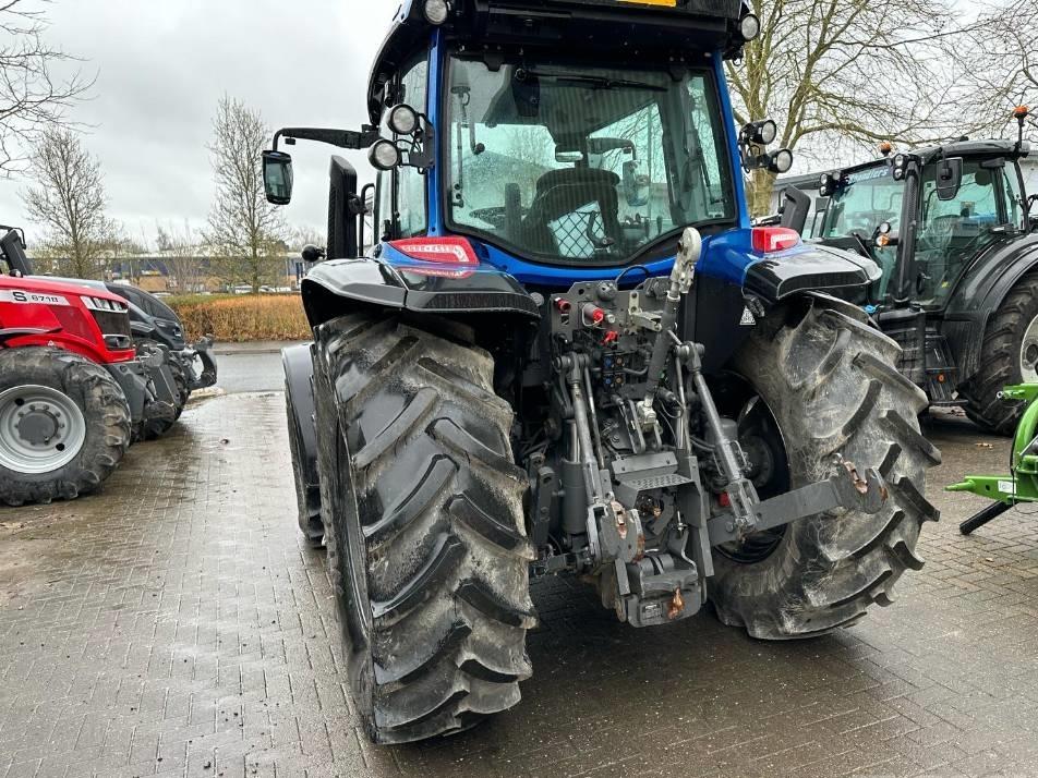 Tractor - Valtra G125EA