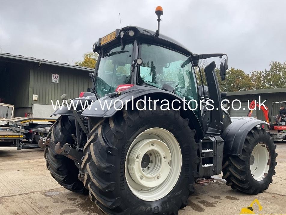 Tractor - Valtra N174