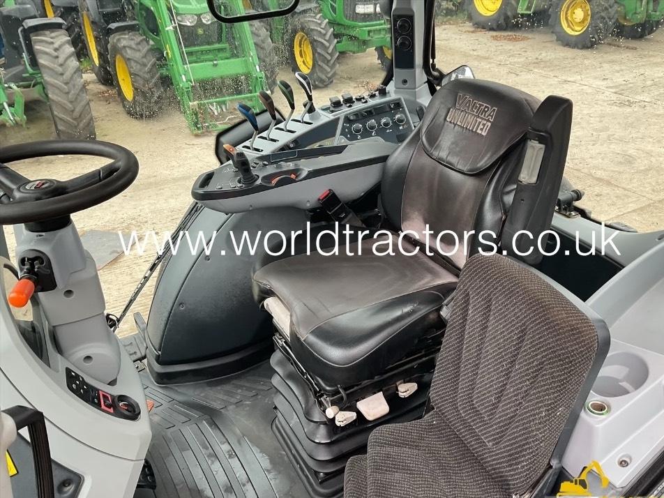 Tractor - Valtra N174