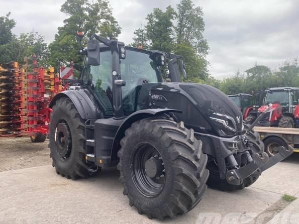 Tractor - Valtra Q 305