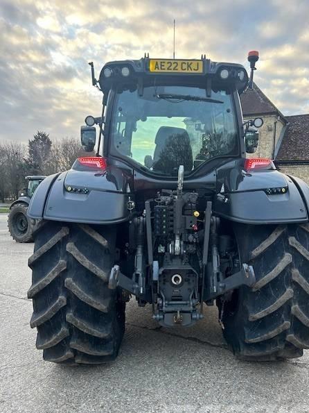 Tractor - Valtra T 235 D