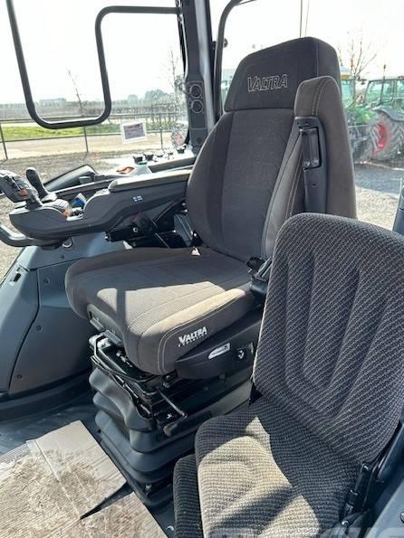 Tractor - Valtra T 235 D